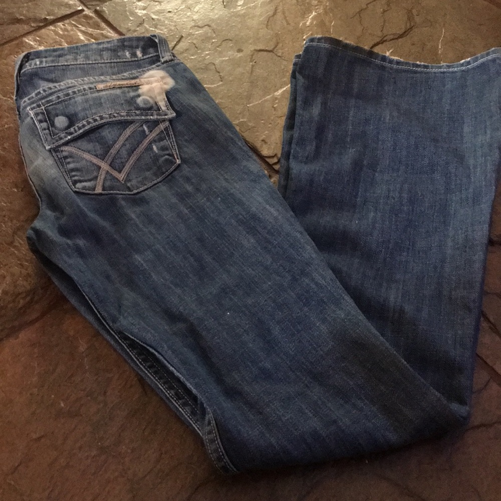 William Rast Flap Pocket Jean. Size 25